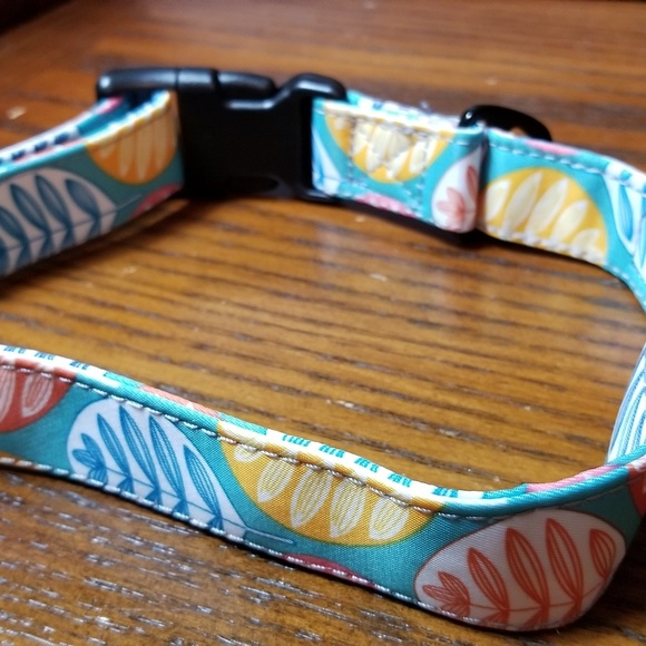 Dog Collar - Picture 7 of 8